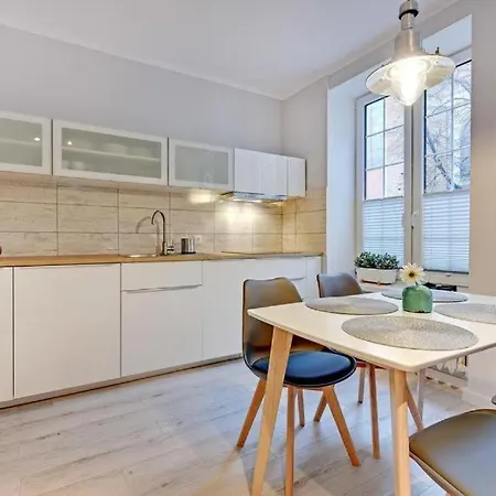 Urbannestgroup-gdansk&1sw35-36